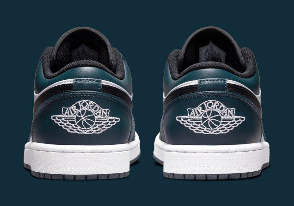 Air Jordan 1 Low
"Dark Teal"