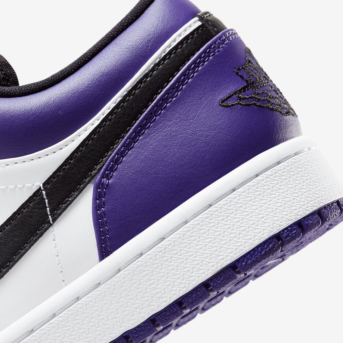 Air Jordan 1 Low
"Court Purple White"