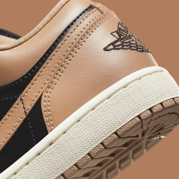 Air Jordan 1 Low
"Desert" (Women's)