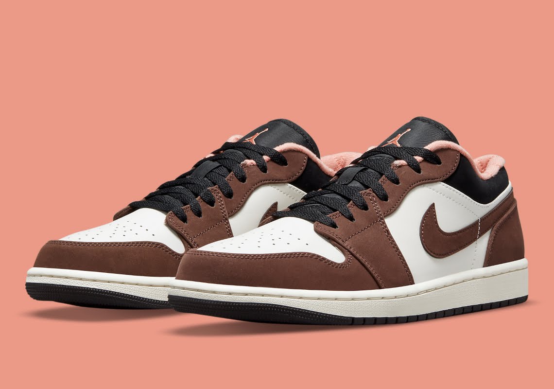 Air Jordan 1 Low
"Mocha"