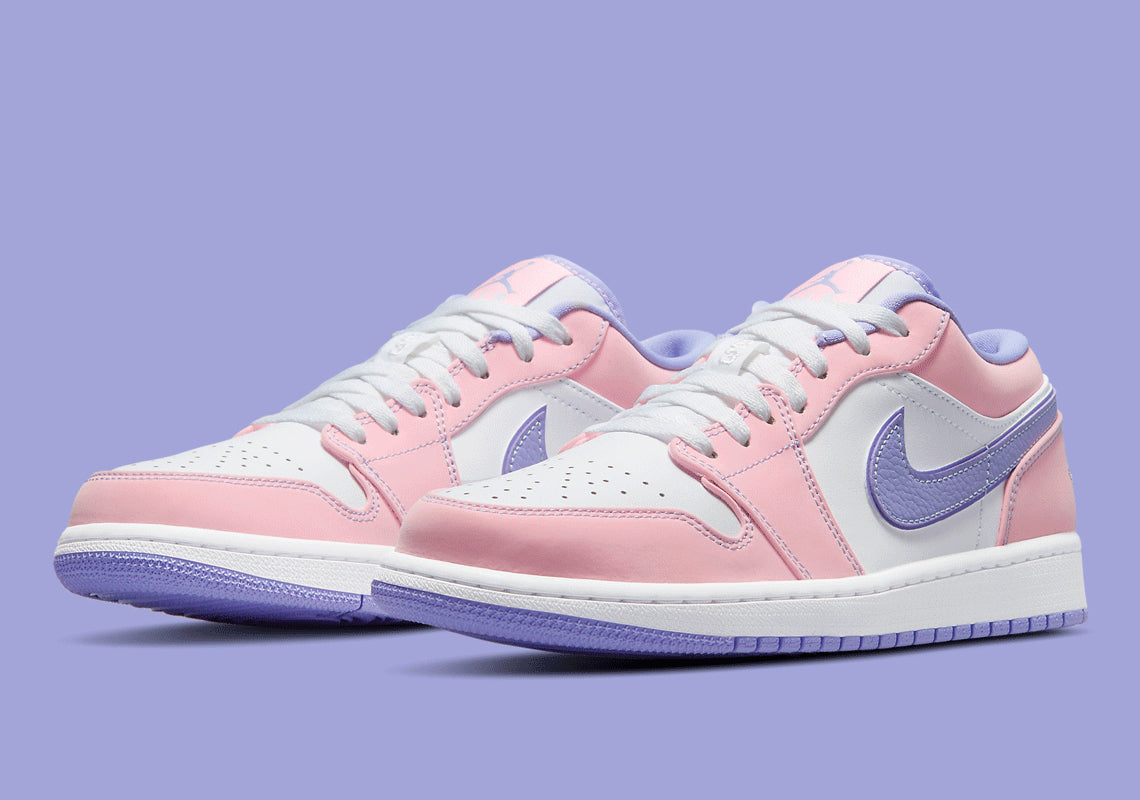 Air Jordan 1 Low
"Arctic Punch"