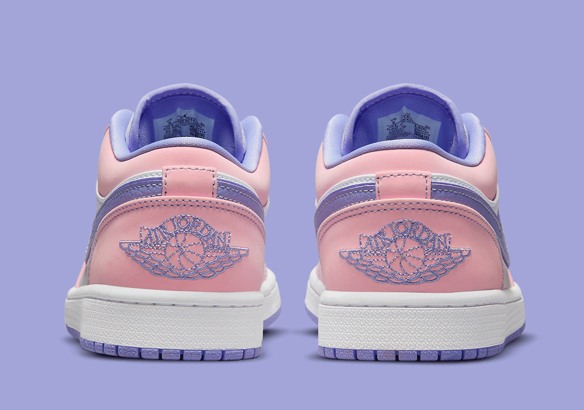 Air Jordan 1 Low
"Arctic Punch"