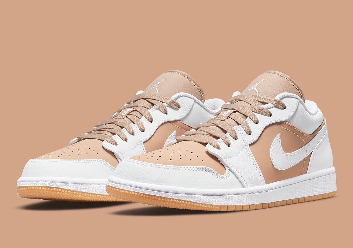 Air Jordan 1 Low
"Gum White"