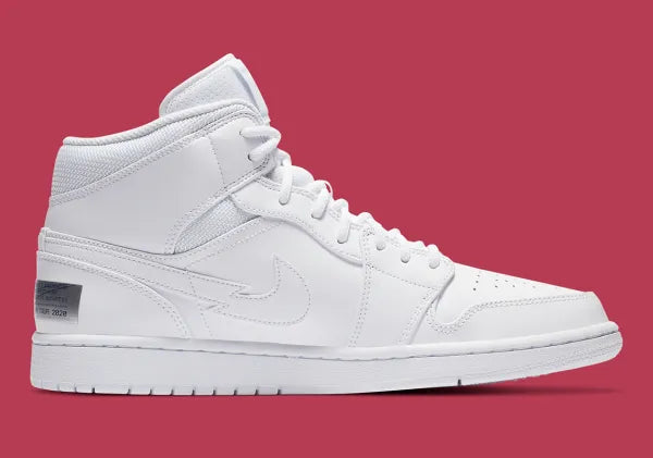 Air Jordan 1 Mid
SE "Nike Swoosh On Tour"