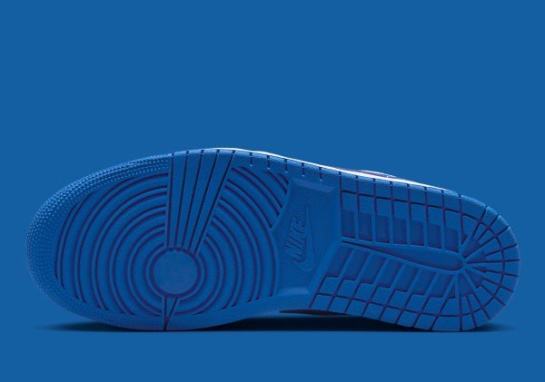 Air Jordan 1 Low
"Alternate Royal Toe"