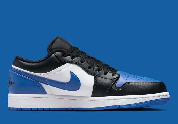 Air Jordan 1 Low
"Alternate Royal Toe"