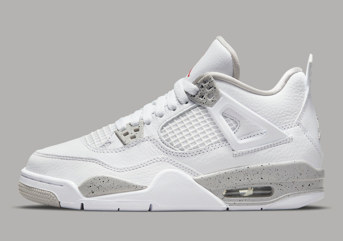 Air Jordan 4 Retro "White Oreo"