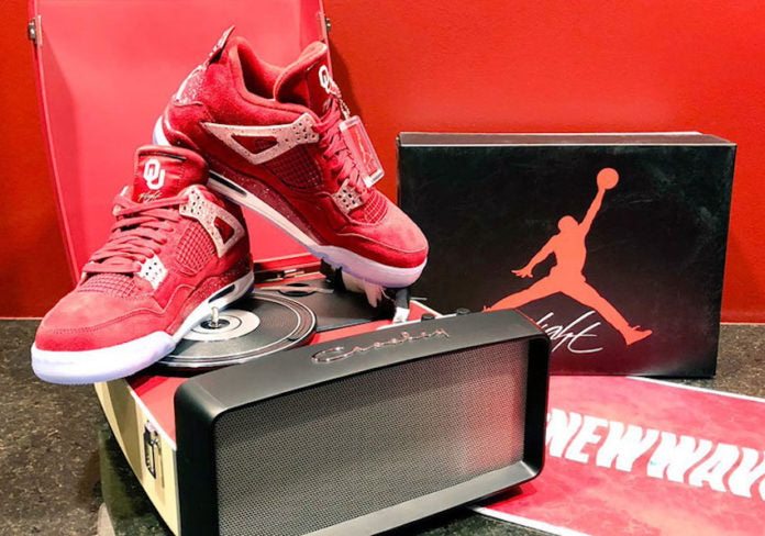 Air Jordan 4 Retro
"Oklahoma Sooners PE"