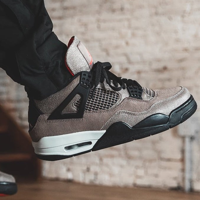 Air Jordan 4 "Taupe Haze"