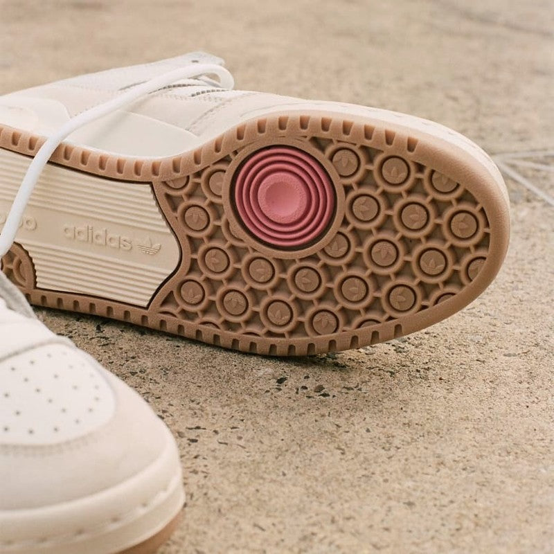 Adidas Forum 84 Low ADV
"Chalk White Gum"