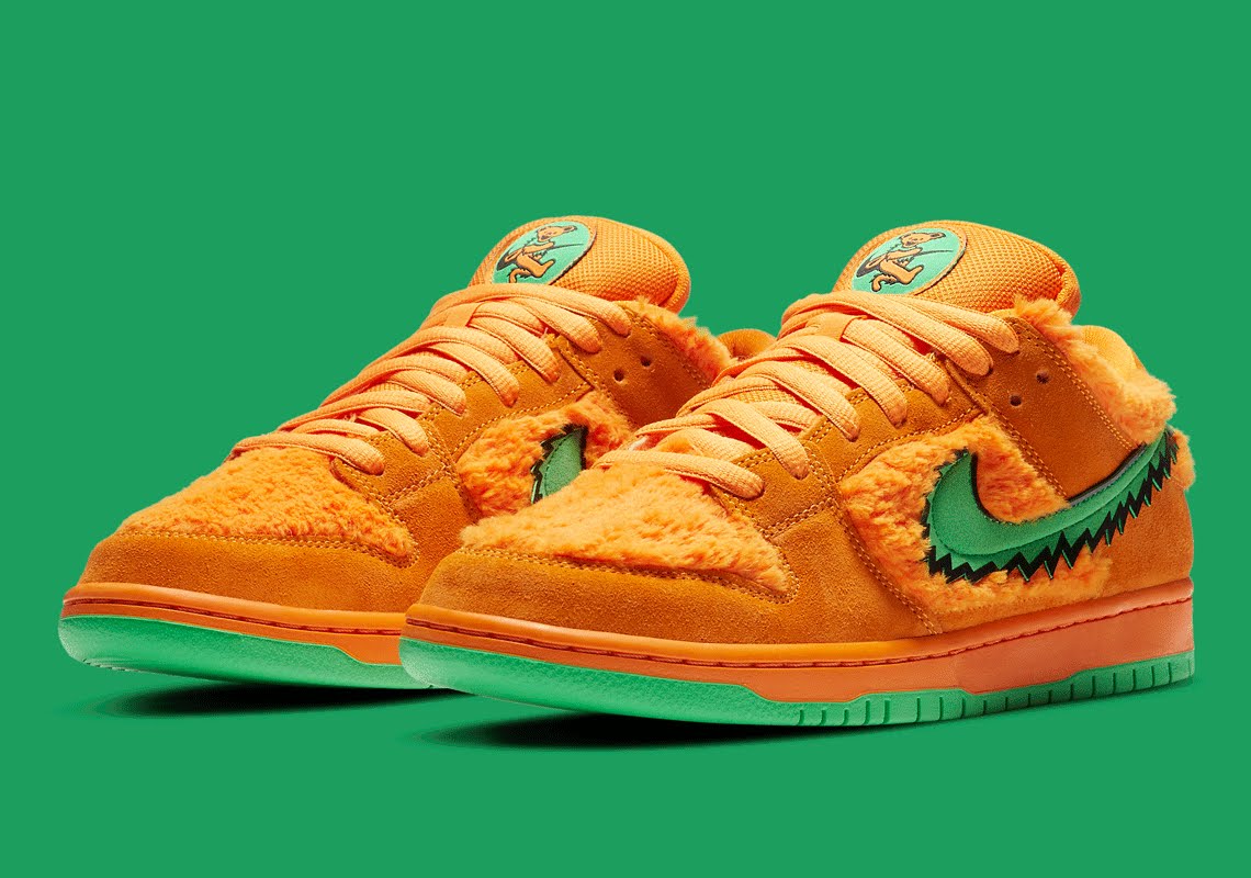 Nike SB Dunk Low x 
Grateful Dead Bears "Orange"