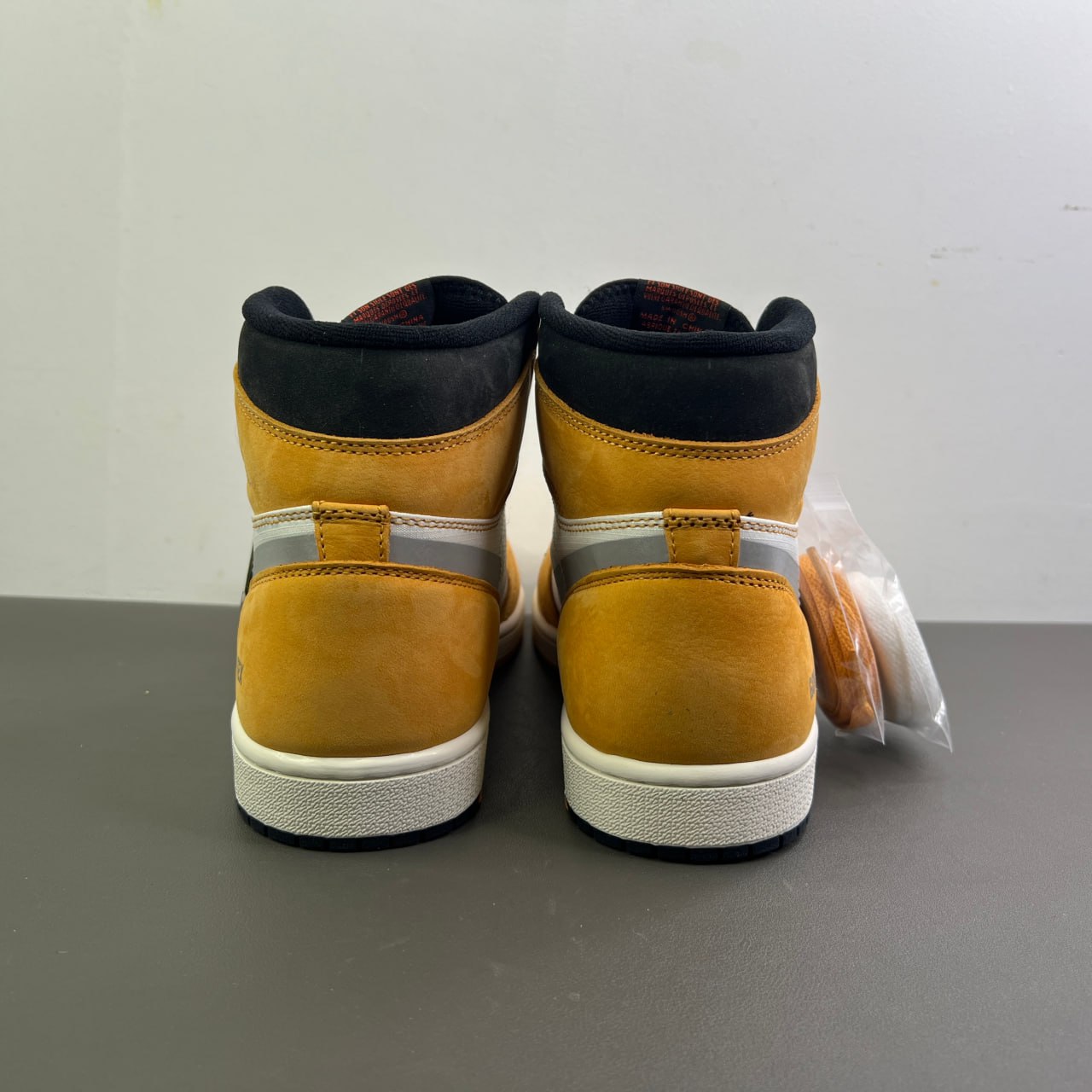 Air Jordan 1 Element GORE-TEX "Caril light"