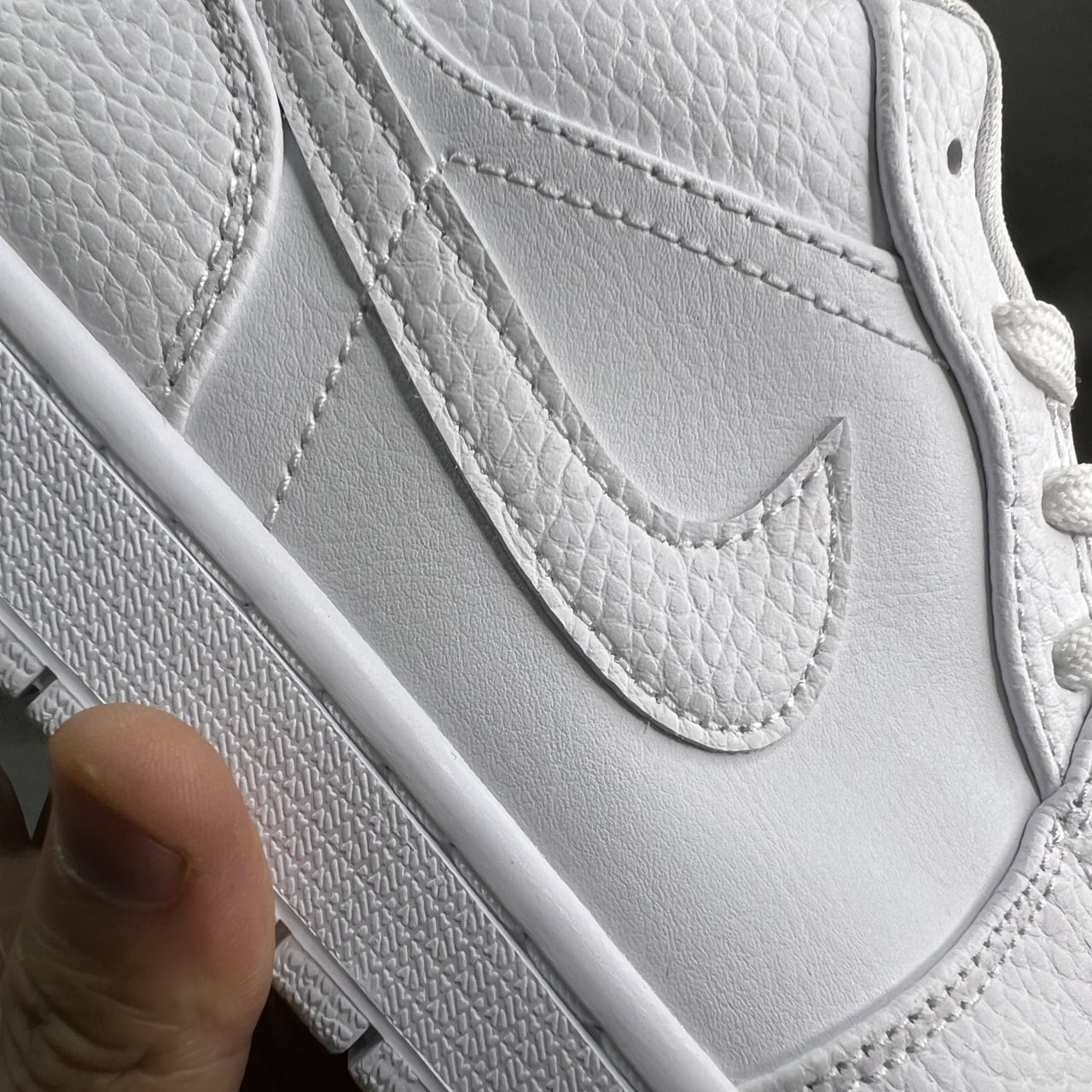 Air Jordan 1 Low
"Triple White Tumbled Leather"