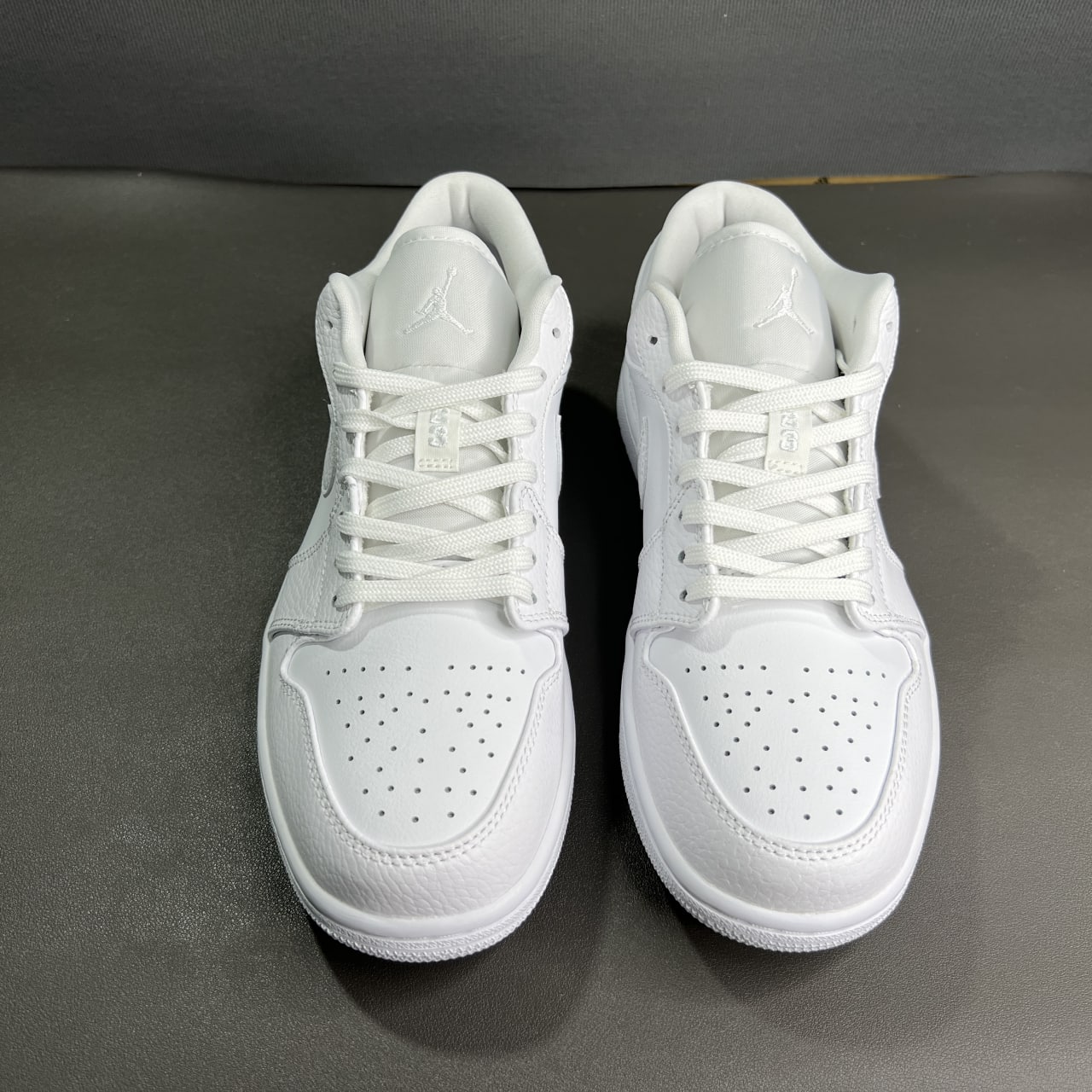 Air Jordan 1 Low
"Triple White Tumbled Leather"