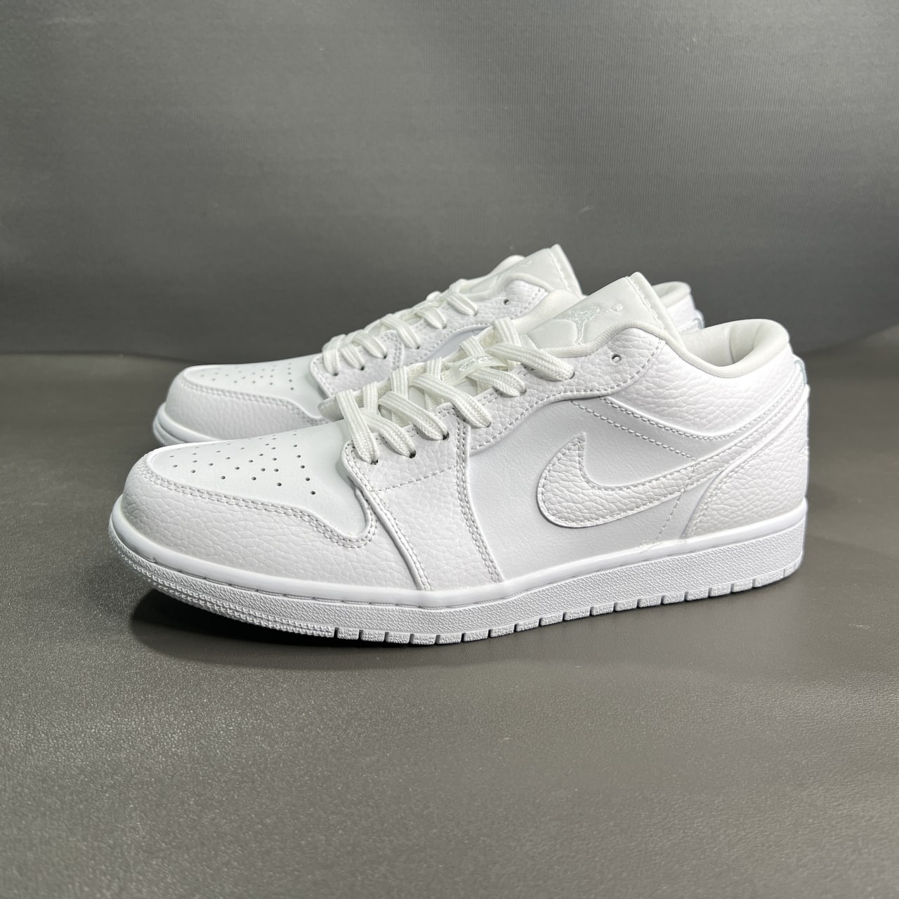 Air Jordan 1 Low
"Triple White Tumbled Leather"