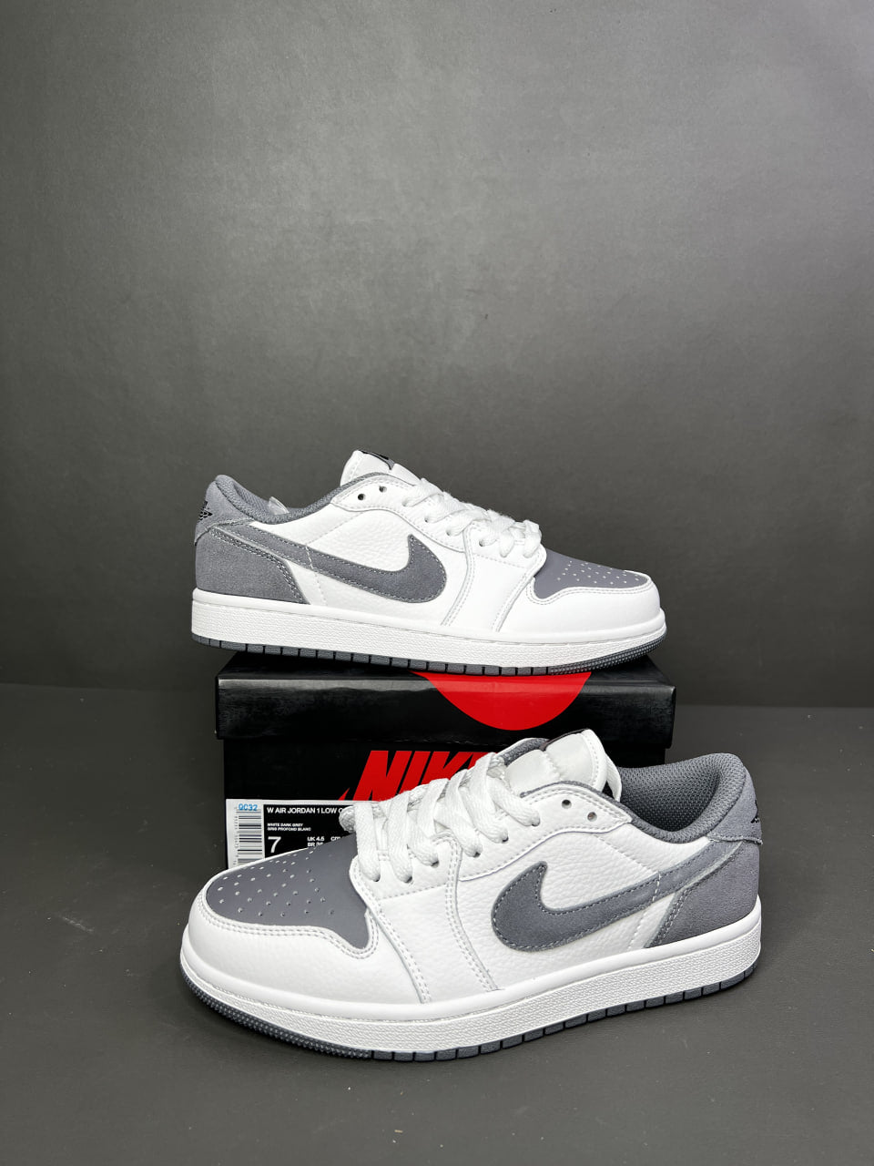 Air Jordan 1 Retro Low OG
"Atmosphere Grey"