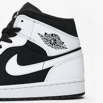 Air Jordan 1 Mid
"White Black - Tuxedo"