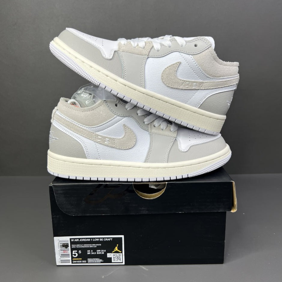 Air Jordan 1 Low SE "Craft
Inside Out Tech Grey"