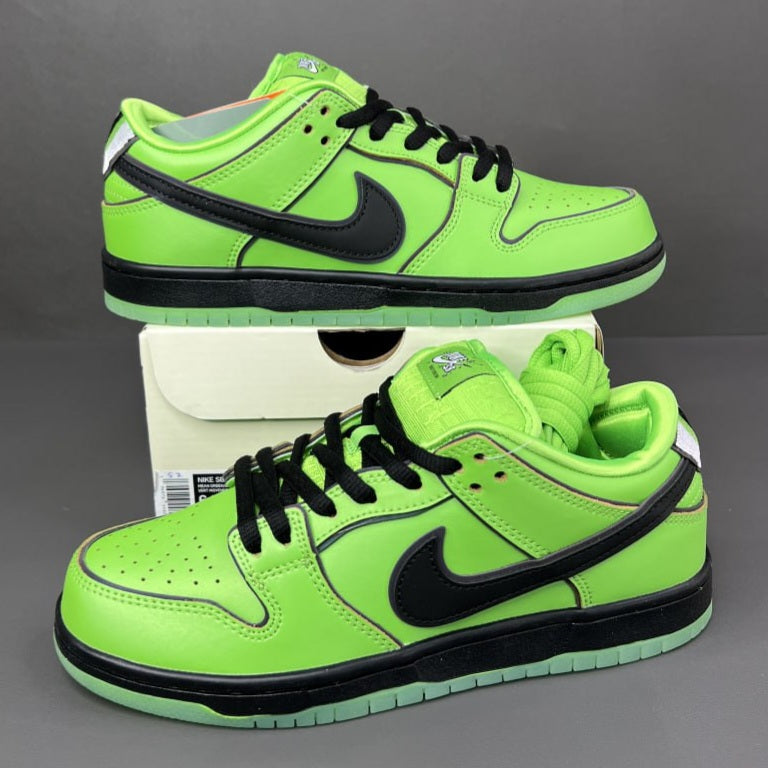 Nike Dunk Low SB - The Powerpuff Girls "Docinho"