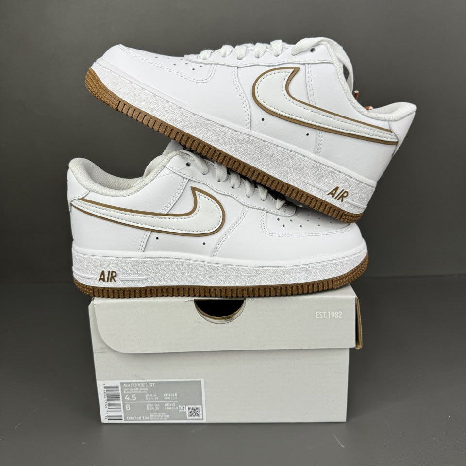 Air Force 1 Low '07
"White Bronzine"