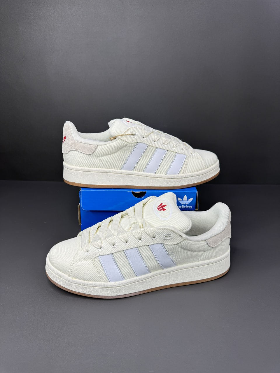 Adidas Campus 00s
"Off White"