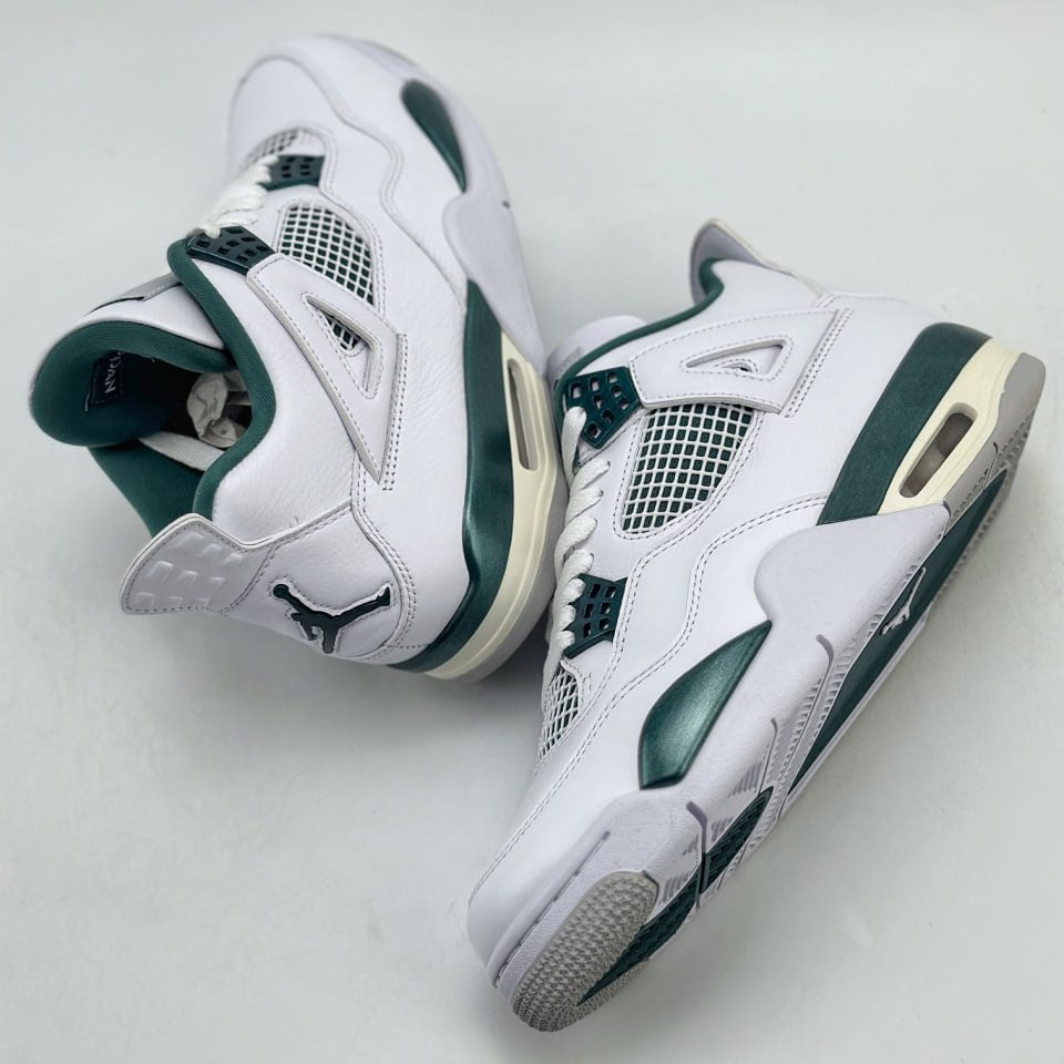 Air Jordan 4 Retro
"Oxidized Green"