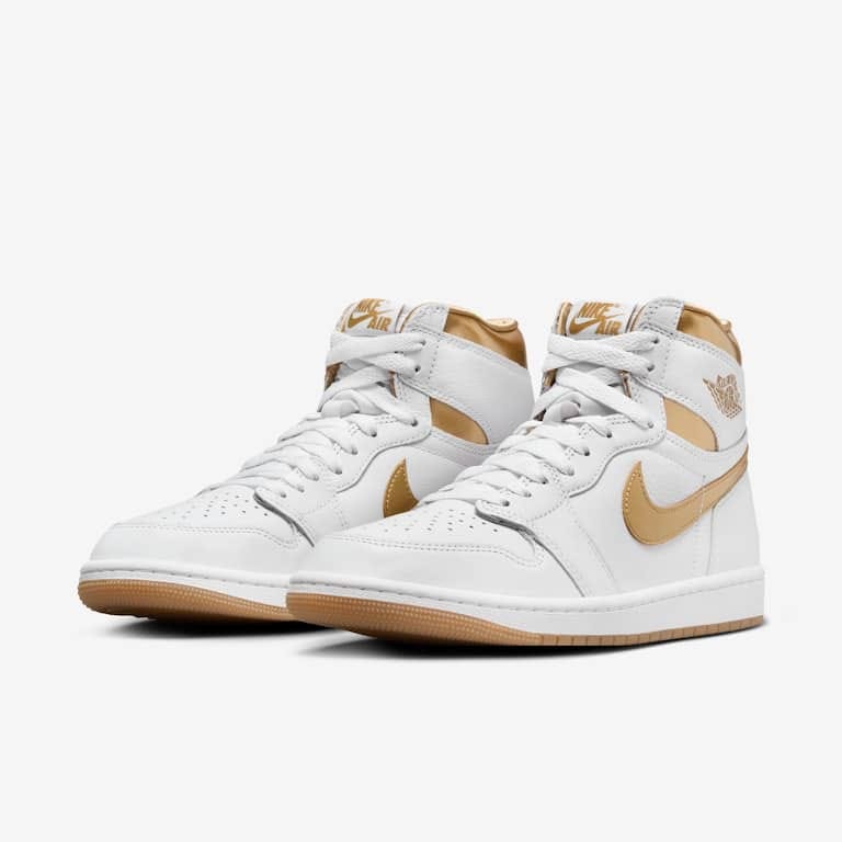 Air Jordan 1 Retro High OG
"Metallic Gold"