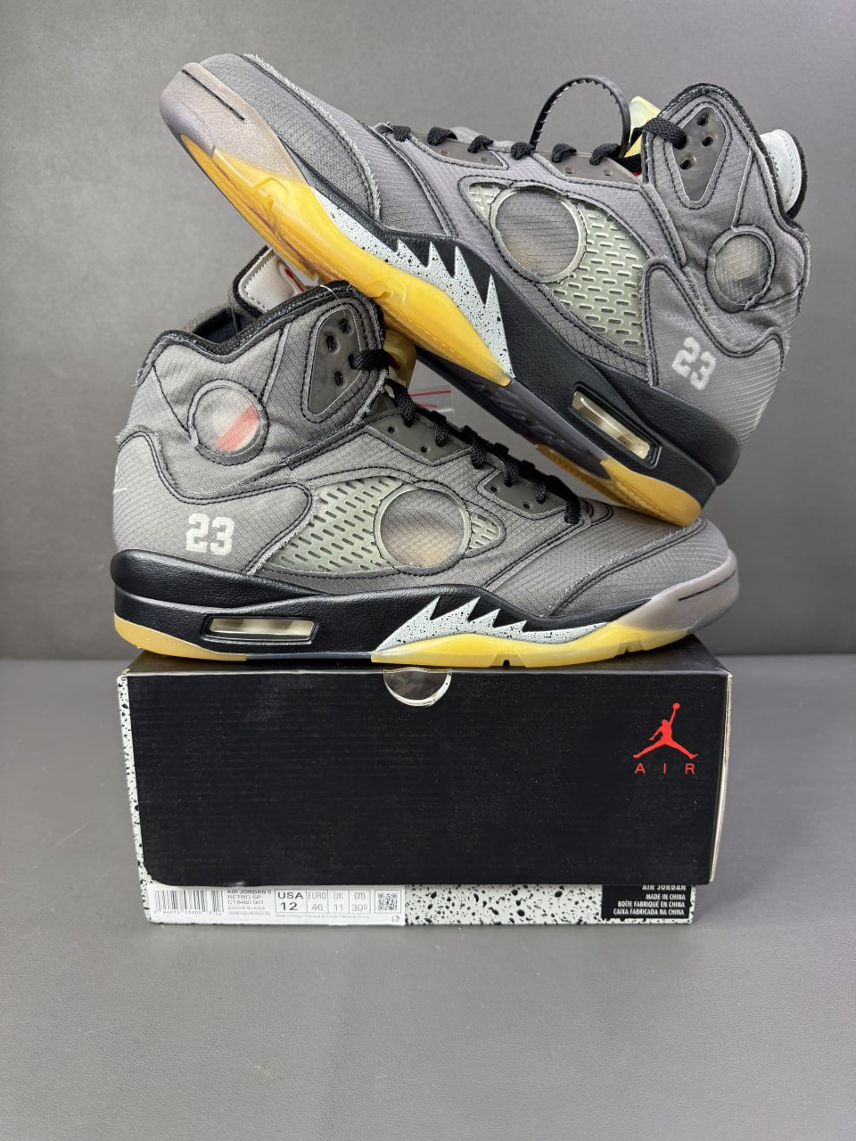 Air Jordan 5 Retro x 
Off-White "Muslin"