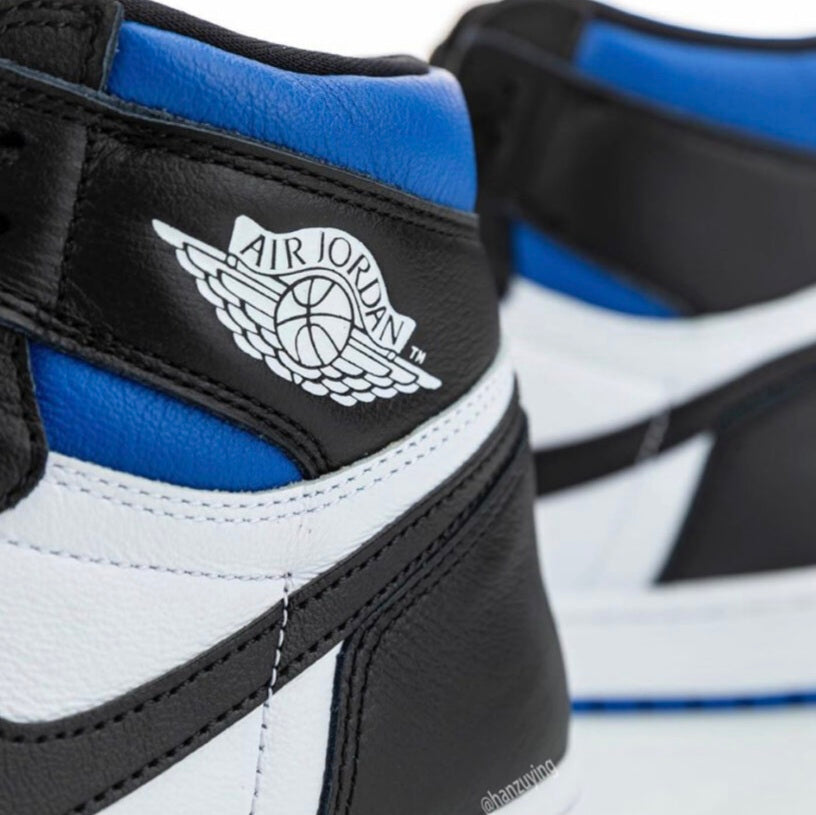 Air Jordan 1 Retro High
"Royal Toe"