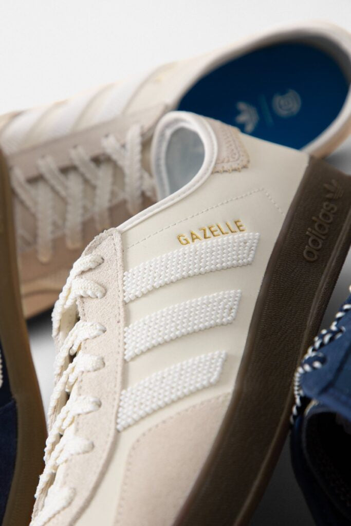 Adidas Gazelle Indoor x
CLOT By Edison Chen "Collegiate Navy"