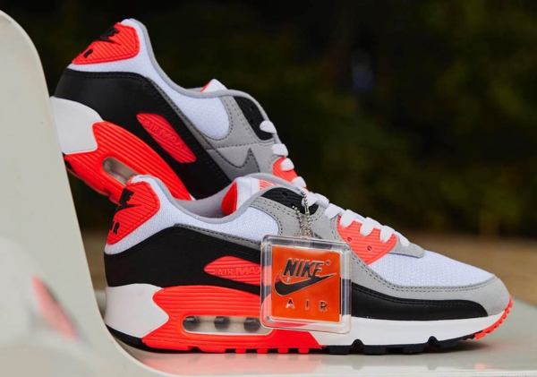 Nike Air Max 90 "Infrared" (2020)