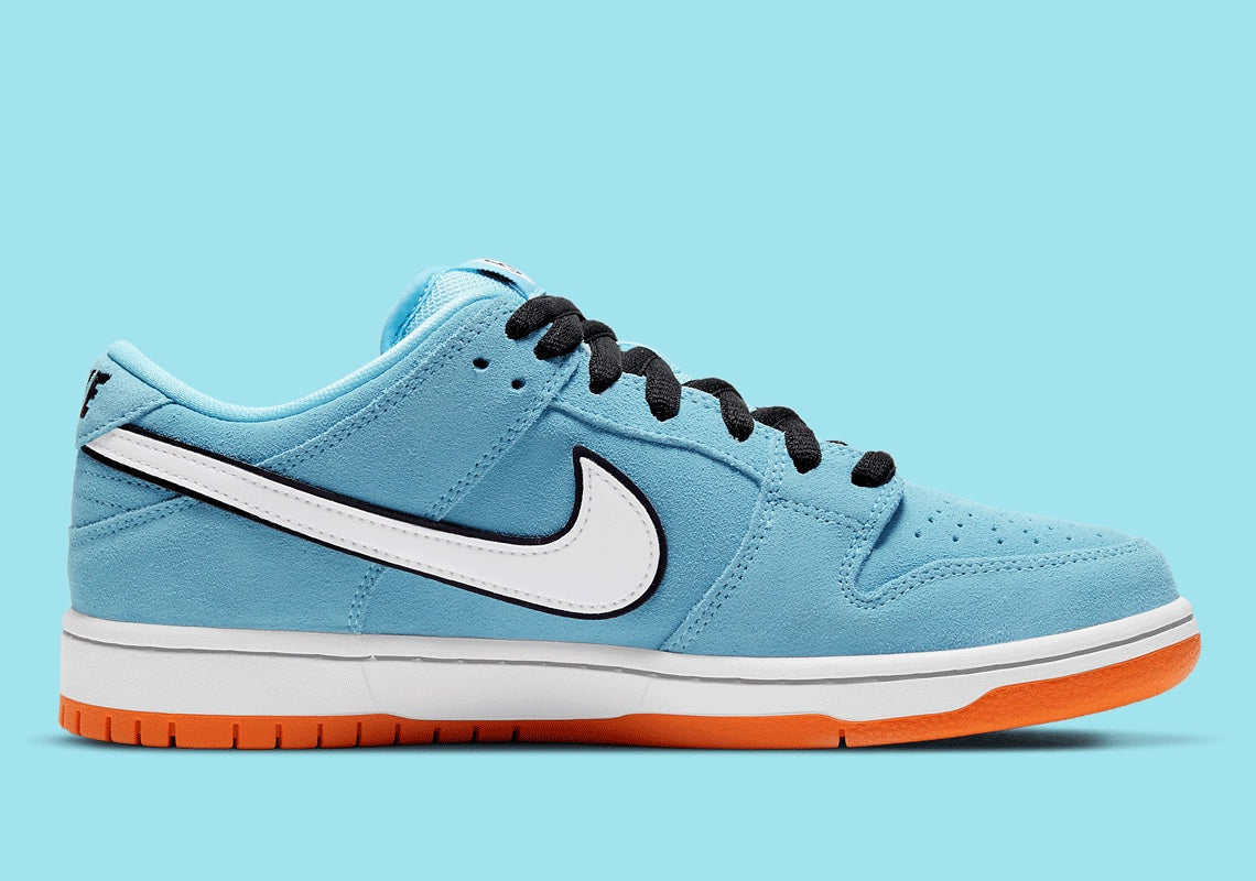 Nike SB Dunk Low
"Club 58 Gulf"