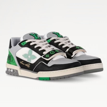 LOUIS VUITTON - LV Trainer
"Monogram strap Black White Green"