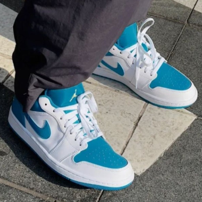 Air Jordan 1 Low "Aquatone"