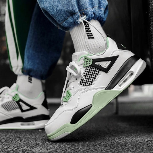 Air Jordan 4 Retro
"Seafoam" (Women's)