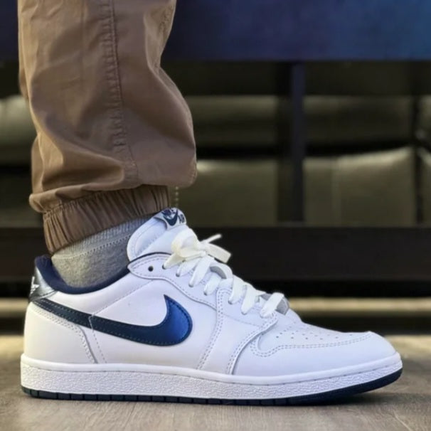 Air Jordan 1 Retro Low '85
"Metallic Blue"