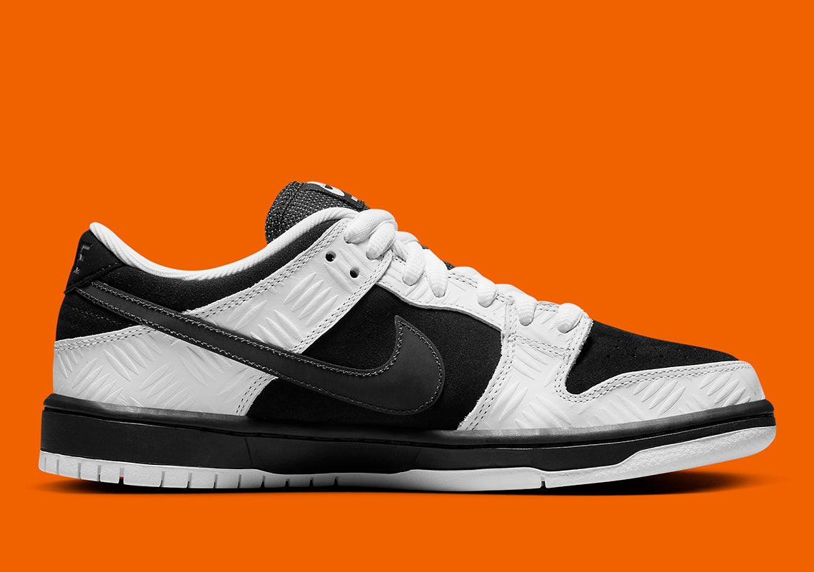 Nike Dunk Low SB "Tightbooth"