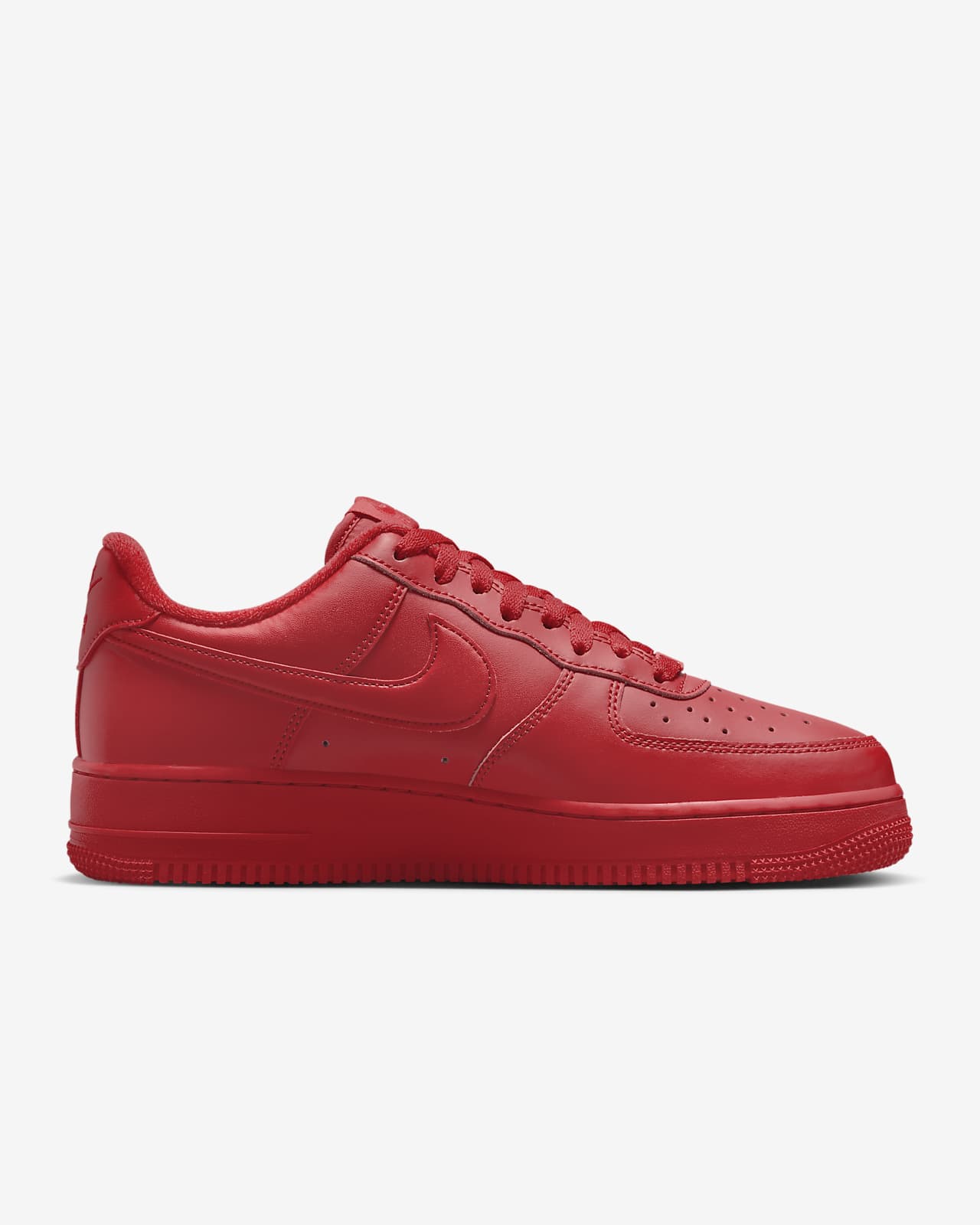 Air Force 1 Low '07 LV8
"Triple Red"