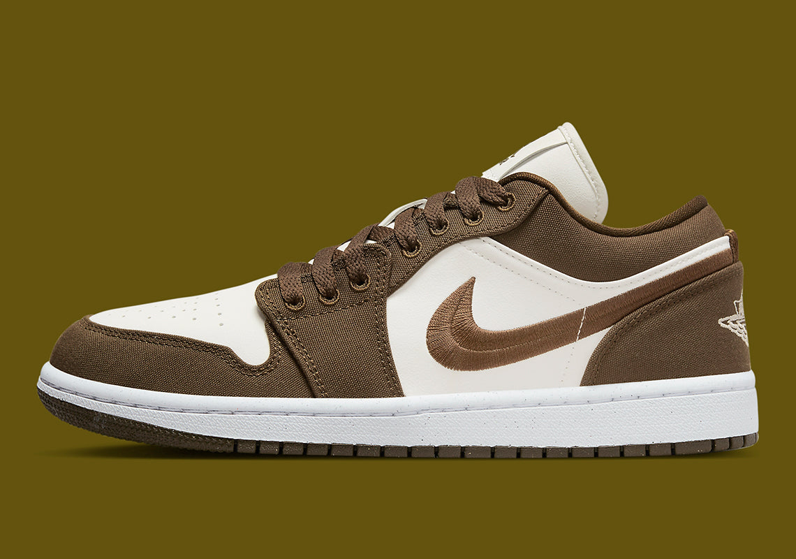 Air Jordan 1 Low SE
"Light Olive"