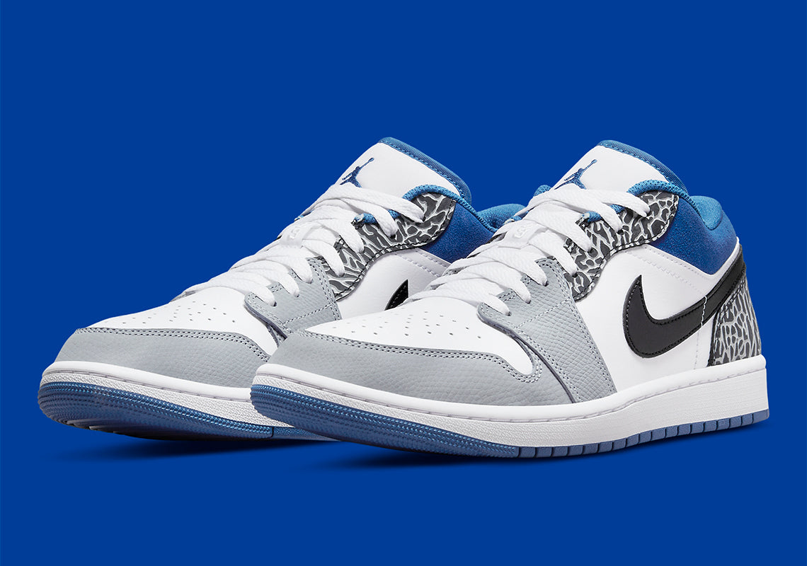 Air Jordan 1 Low SE
"True Blue"