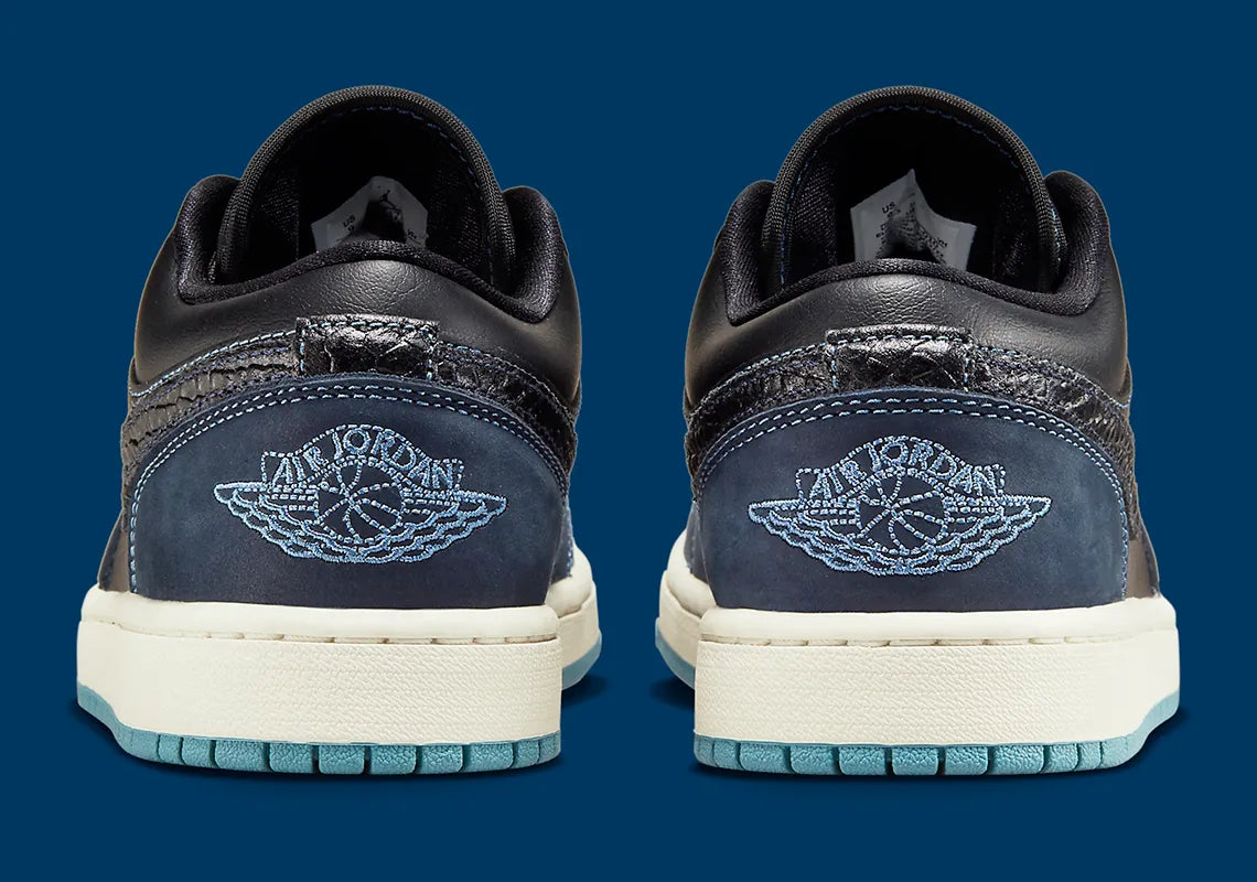 Air Jordan 1 Low SE
"Black Dark Obsidian Snakeskin"