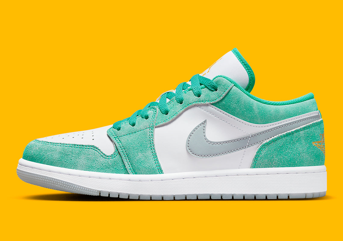 Air Jordan 1 Low SE
"New Emerald"