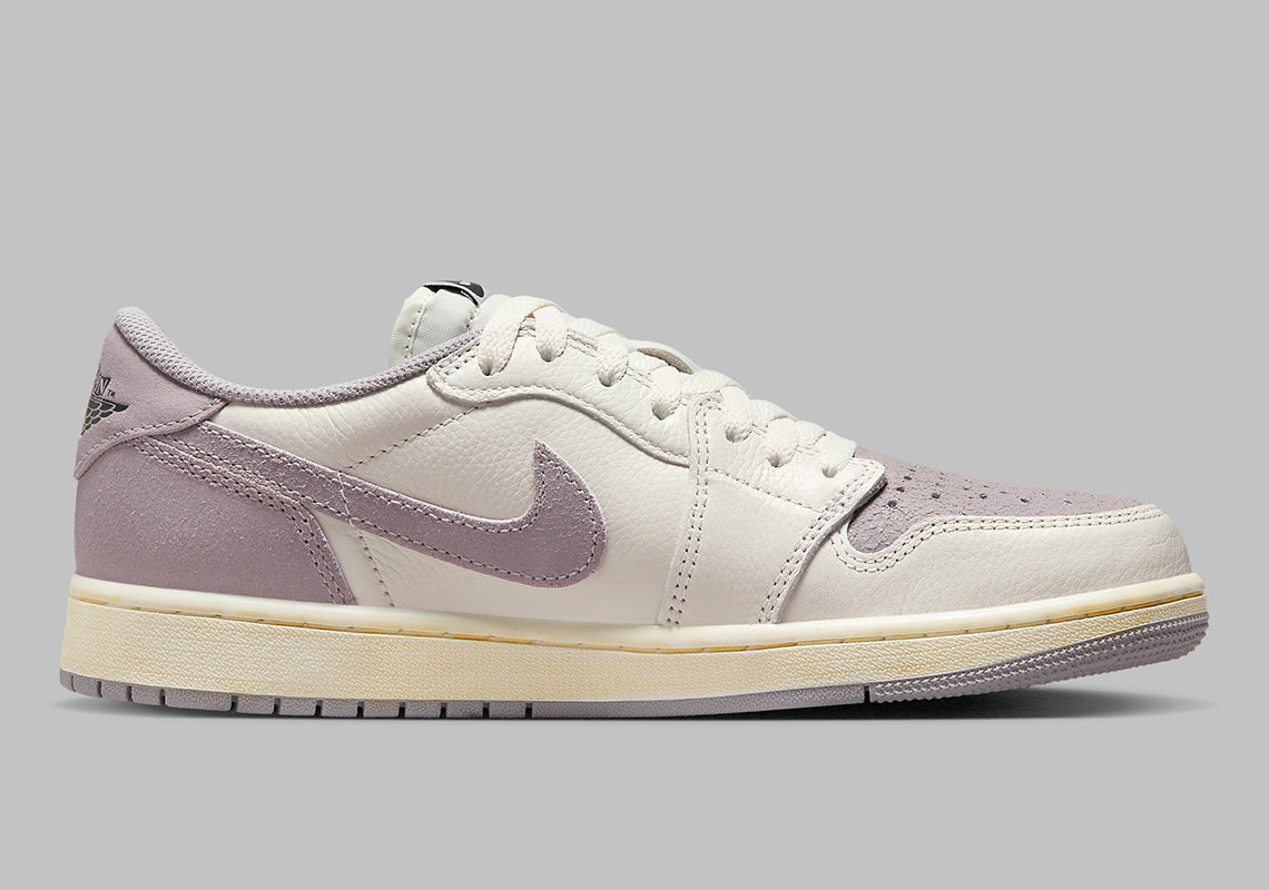 Air Jordan 1 Retro Low OG
"Atmosphere Grey"