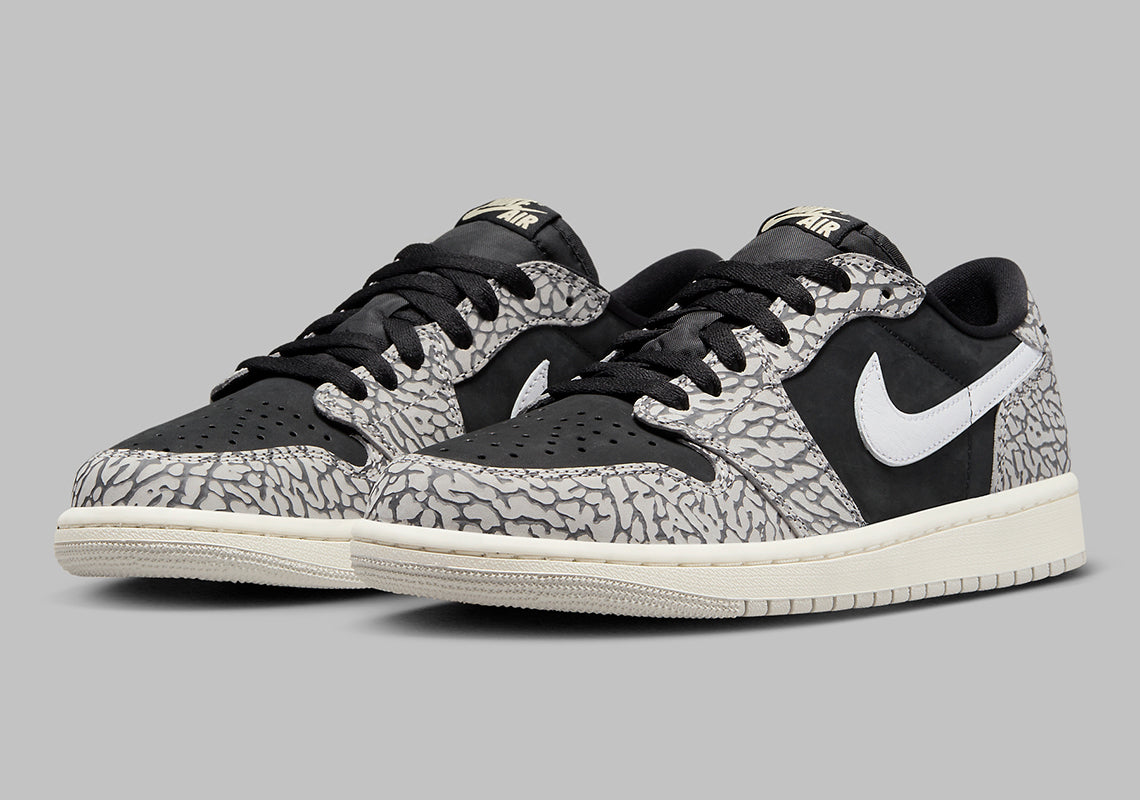 Air Jordan 1 Retro Low OG
"Black Cement"