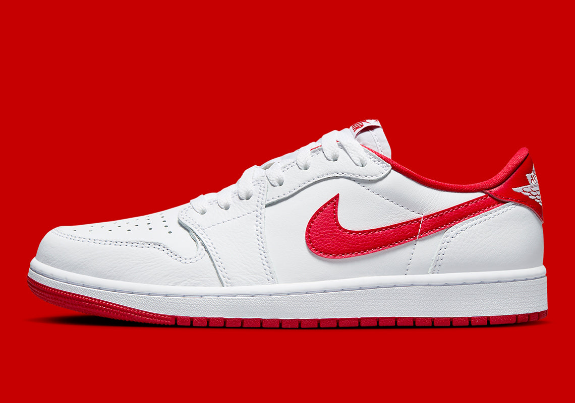 Air Jordan 1 Retro Low OG
"University Red"