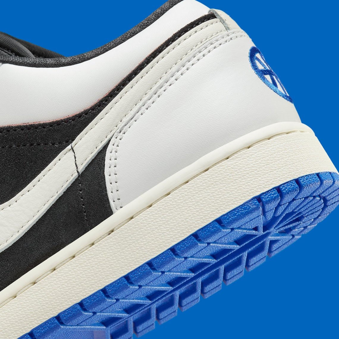 Air Jordan 1 Low
"Quai 54" (2024)