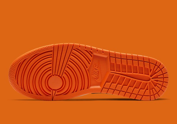 Air Jordan 1 Low
'Shattered Backboard"