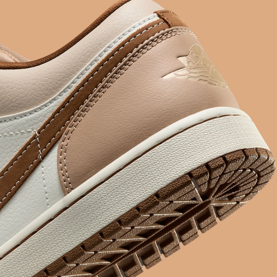 Air Jordan 1 Low SE
"Hemp Light British Tan"