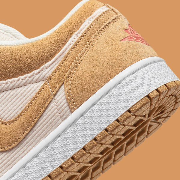 Air Jordan 1 Low SE
"Twine Orange Quartz Corduroy" (Women's)