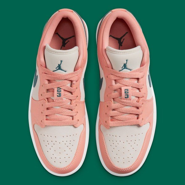 Air Jordan 1 Low
"Light Madder Root" (Women's)